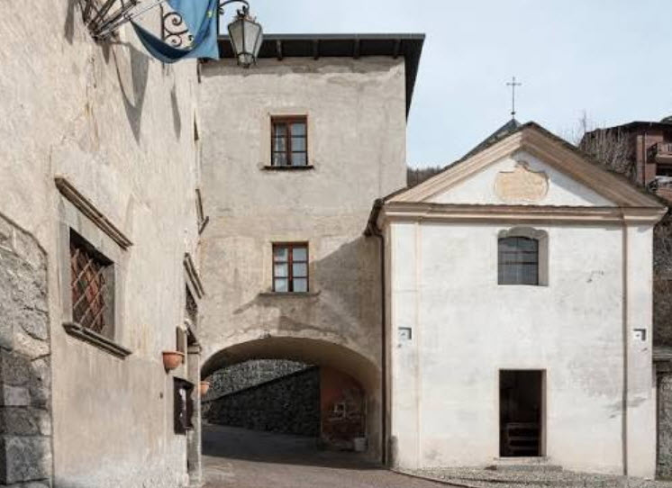 Torre e Palazzo De Simoni, Italy